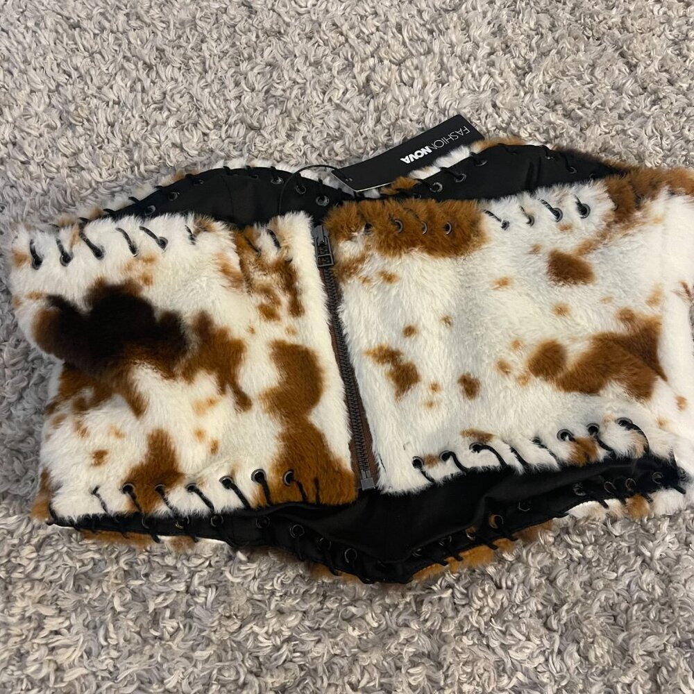 Fashion Nova Cow Print Faux Fur Corset Top Size L NWT - Picture 7 of 9